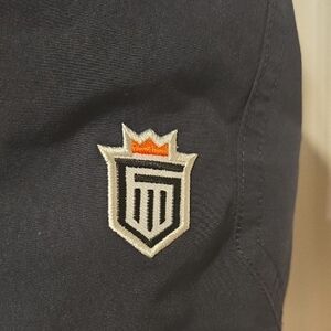 Greatness Wins Mens Black Shorts with Embroidered Logo Size Large